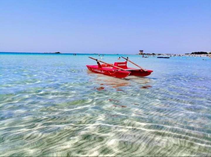 Acquazzurra affittacamere Torre Lapillo Esterno foto