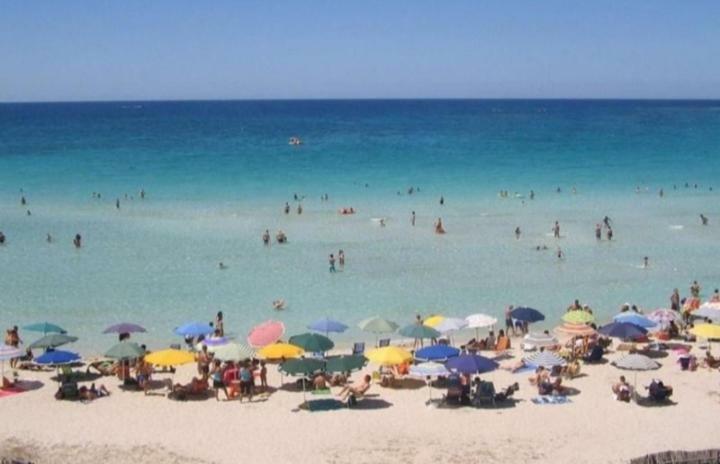 Acquazzurra affittacamere Torre Lapillo Esterno foto